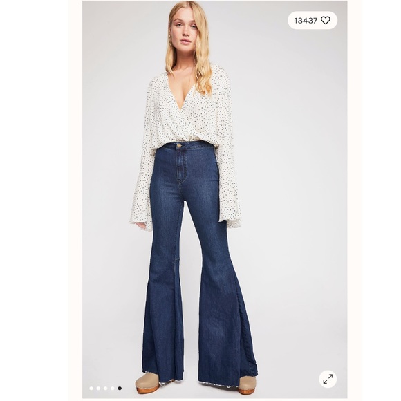 Free People High Rise Just Float On Flare Jeans - Picture 2 of 8